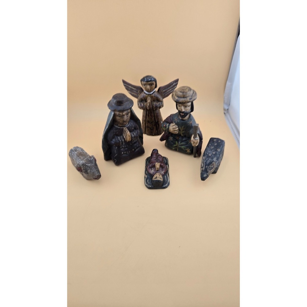 Folk Art Nativity Set By Creative Co-op~ Baby Jesus Manger 6 Piece Resin